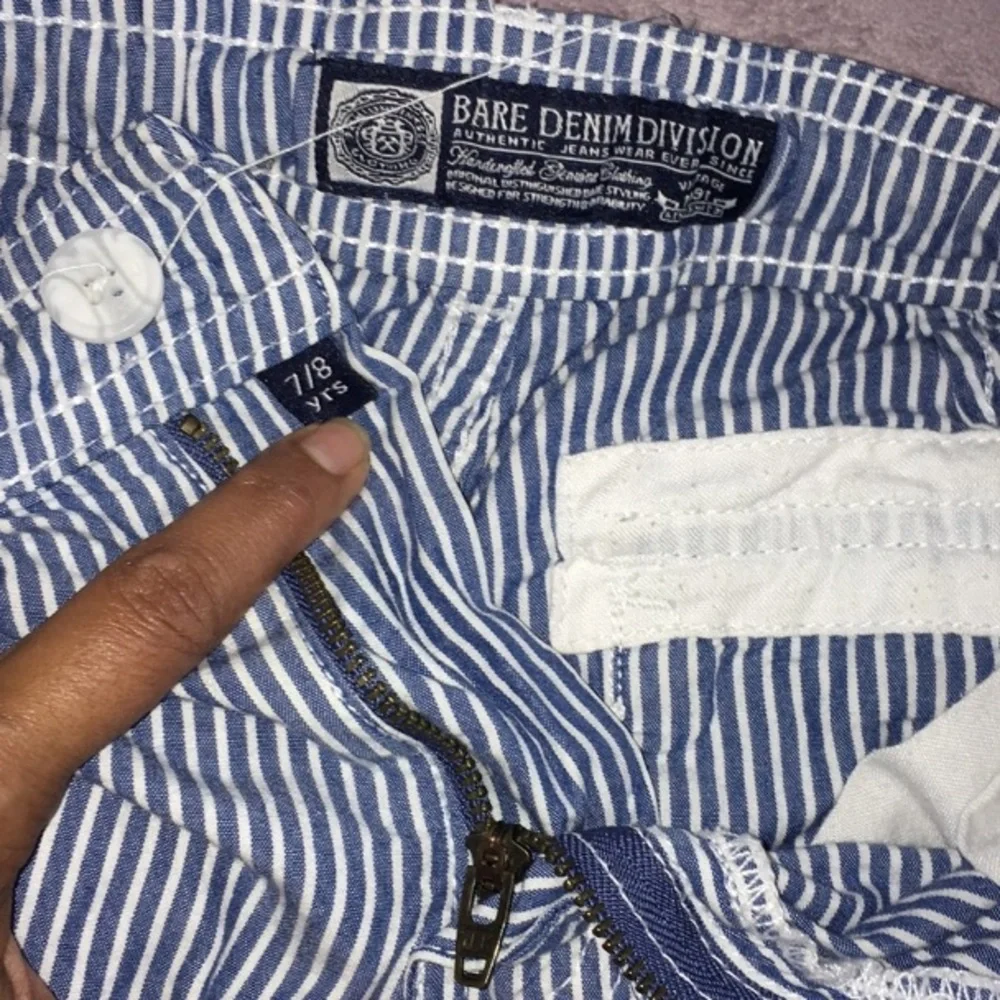 BARE DENIM DIVISION boy’s striped cargo shorts 7/8
